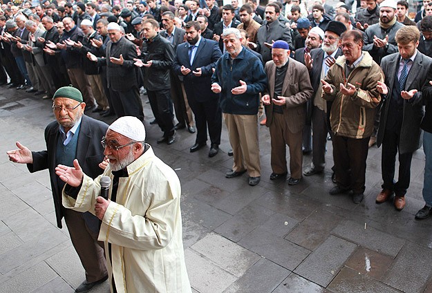 Gıyabi Cenaze Namazı Kılındı