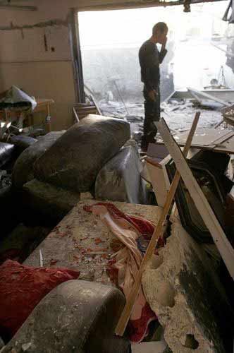 ISRAIL ASKERLERI GAZZE SERIDINI UCE BOLDU galerisi resim 7