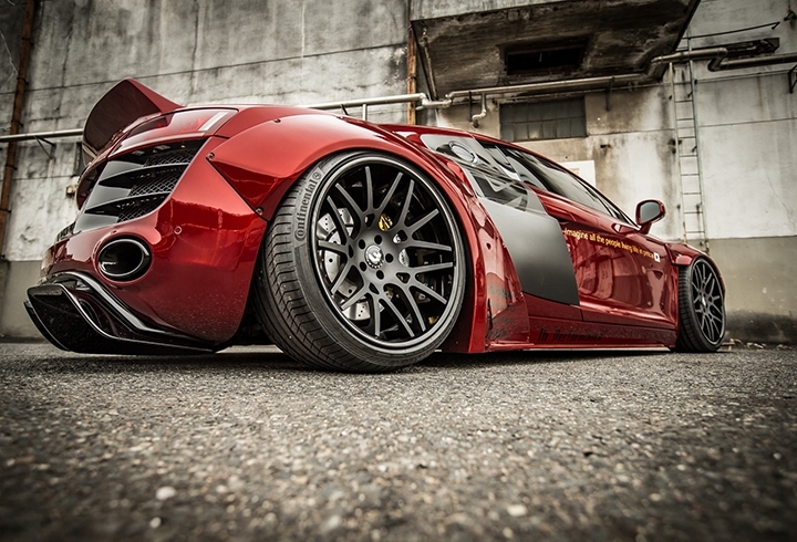 Audi R8'e takviye galerisi resim 1