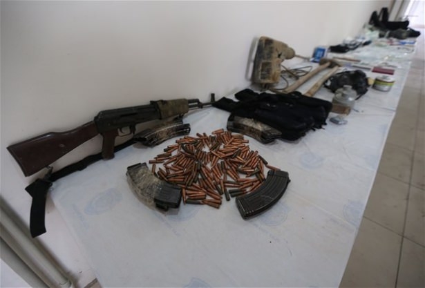 İşte PKK tünellerinde ele geçirilenler galerisi resim 1