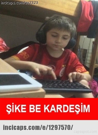 Dün geceye damga vuran caps'ler galerisi resim 2