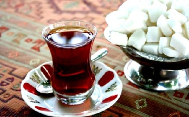 Sıcak çay gırtlak kanseri yapıyor! galerisi resim 4