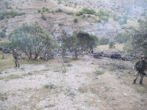 Düşen helikopterin enkazından ilk görüntüler