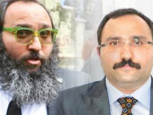 Kılıktan kılığa girdiler!