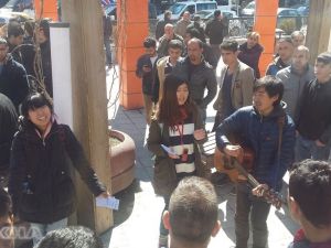 Bu ne cüret! Sokaklarda resmen cirit atıyorlar..