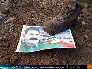 Afrin'de sıcak çatışma! Bir köy daha ele geçirildi