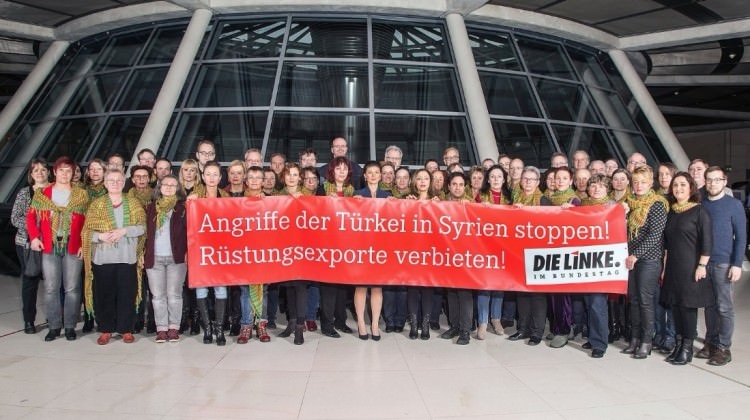 Bu kadına dikkat! Bağlantıları deşifre oldu galerisi resim 1