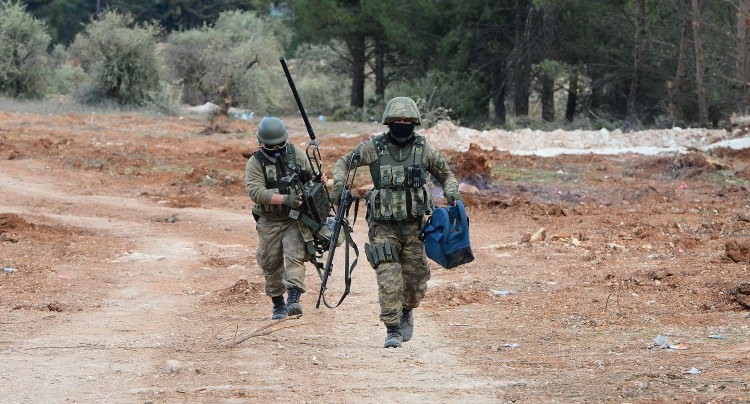 Afrin'den sıcak görüntü! Böyle ilerliyorlar galerisi resim 1