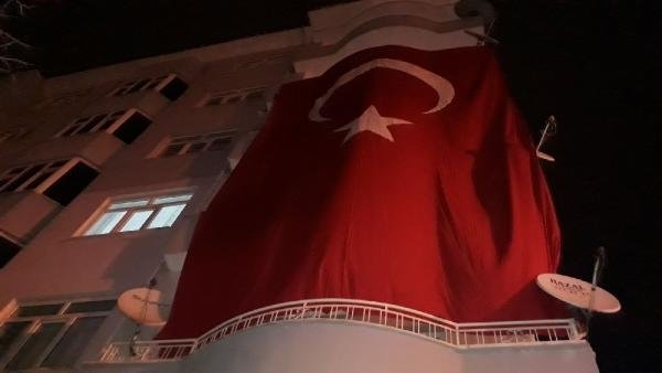 Afrin'den yürek yakan kare! Biz öldük mü ki... galerisi resim 1