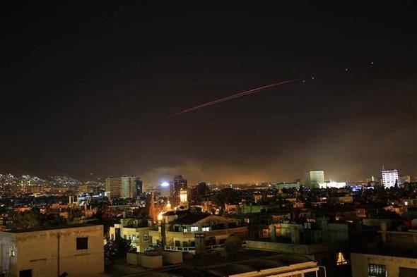 İşte Suriye'den ilk fotoğraflar... Üç ülke füzeler ve uçaklarla vur galerisi resim 1