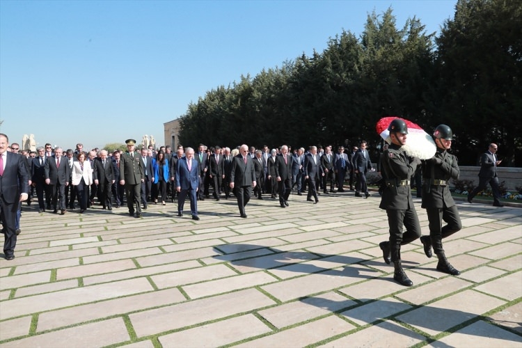 Anıtkabir'de düzenlenen törene bir tek onlar katılmadı galerisi resim 6