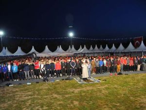 Sabah namazıyla birlikte yürüyüşe geçtiler