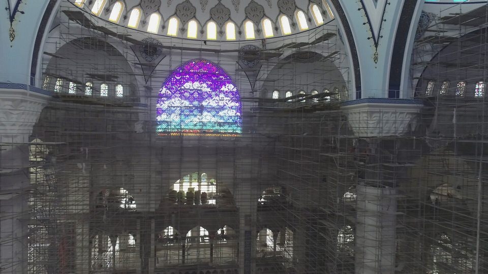 Çamlıca Camii'nin içi ilk kez drone ile görüntülendi galerisi resim 1
