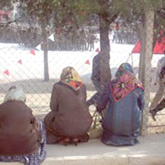 Törenleri boykot çağrısı!