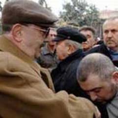 Bir Veli Paşa'da, bir İlker Paşa'dan