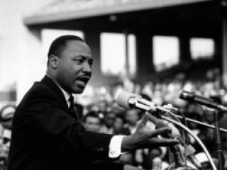 Martin Luther King KİMDİR?