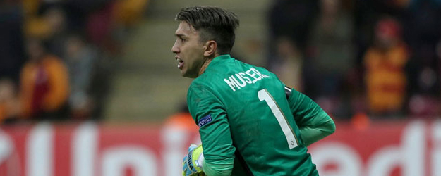 Galatasaray'ın Muslera korkusu!