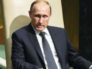 İranlı lider: Rusya'nın ipiyle kuyuya inilmez