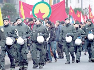 Türkler ve PKK'lı hainler arasında kavga çıktı