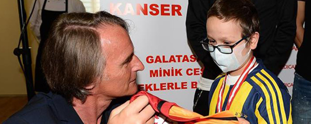 Galatasaray'dan anlamlı ziyaret!