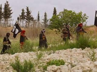 IŞİD Türkiye'ye doğru ilerliyor