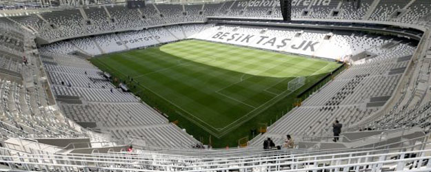Vodafone Arena'da Beşiktaş'a ilk ceza