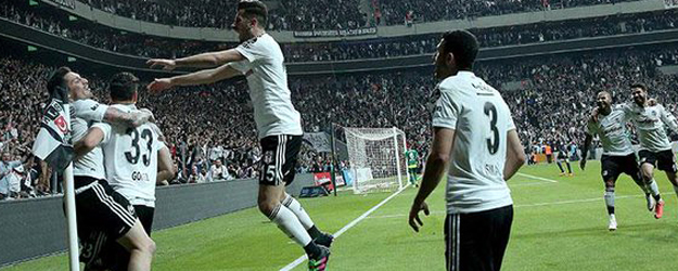 Beşiktaş her alanda lider