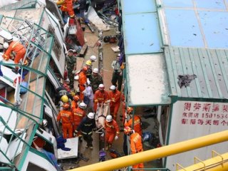 Çin'de vinç kazası: 12 ölü, 14 yaralı