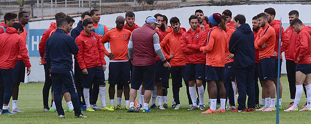 Trabzonspor'da gidecekler listesi netleşiyor