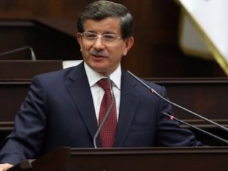 Başbakan Davutoğlu gençlik çalıştayında konuştu
