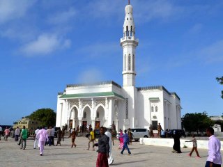 Somali'de cami inşaatı çöktü