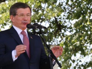Davutoğlu’nun elindeki bandajın sırrı çözüldü