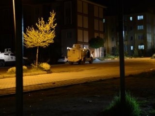 Şırnak'ta polis aracına hain saldırı!
