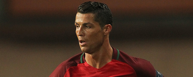 Ronaldo'dan Nani'ye jest!