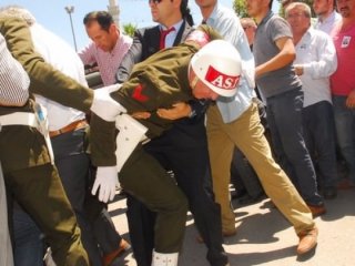 Şehit cenazesinde akılalmaz kaza