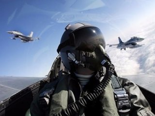 Pilot alımında yaş sınırı değiştirildi