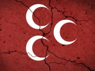 MHP'de istifa şoku: Hepsi gitti