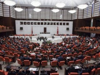 OHAL'in ilk KHK'sı Meclis'te kabul edildi