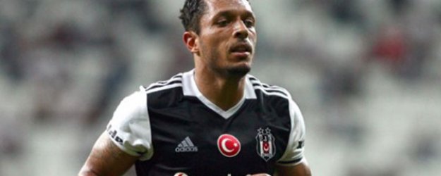 Beşiktaşlı Adriano mahkemeye çıkıyor