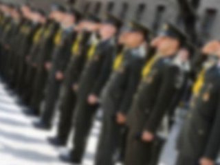 Misafir generalden darbe provası
