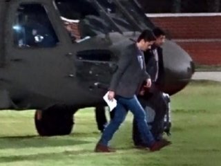 Demirtaş'ın avukatı cezaevine sokarken yakalandı