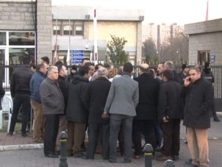 En acı bekleyiş!