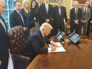 Obama veto etti Trump onayladı!