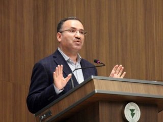"Hollanda'da demokrasi katledildi!"