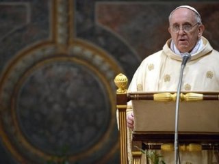 Papa Francis, kilise adına özür diledi