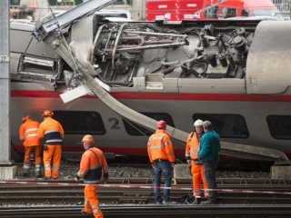İsviçre'de tren kazası: 7 yaralı