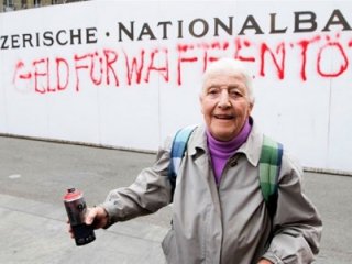 86 yaşındaki aktivist gözaltına alındı!