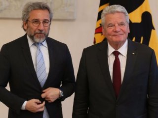 Alman beslemesi Can Dündar tehdit etti!