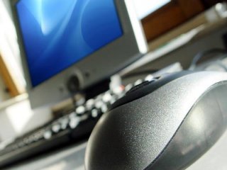Uluslararası e-ticaret şirketleri inceleniyor