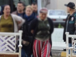 Kameraları görünce böyle bağırdı! Çıkınca devam...